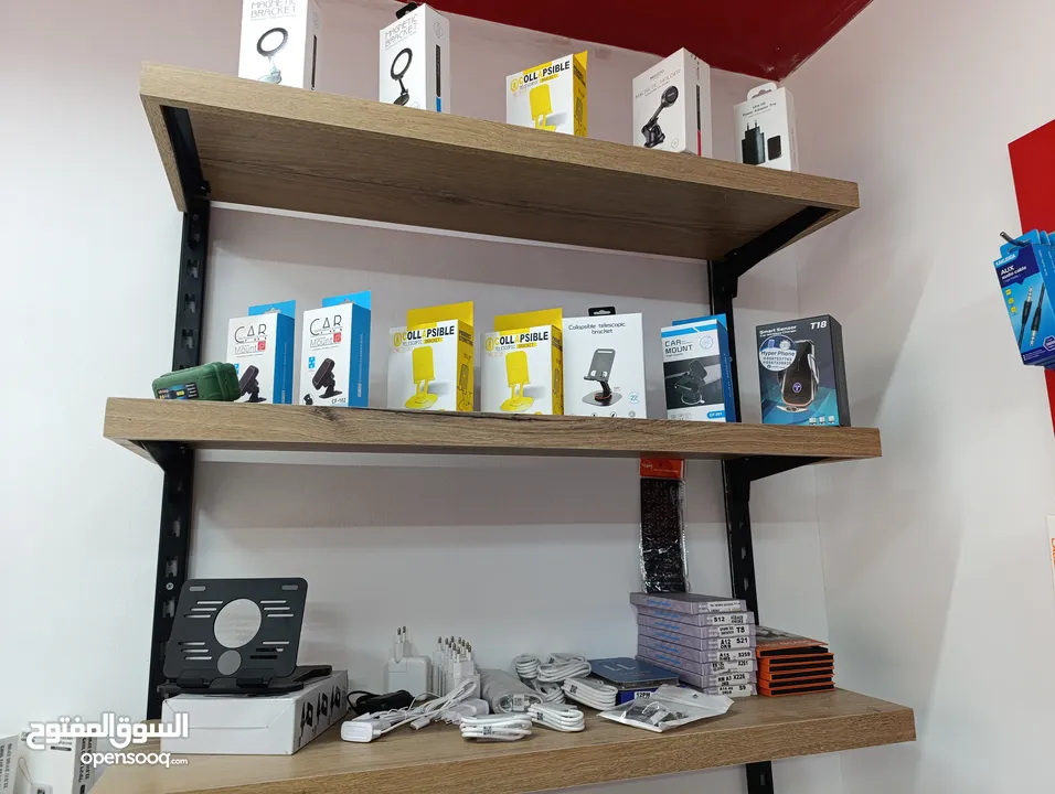 محل جوالات كامل للبيع