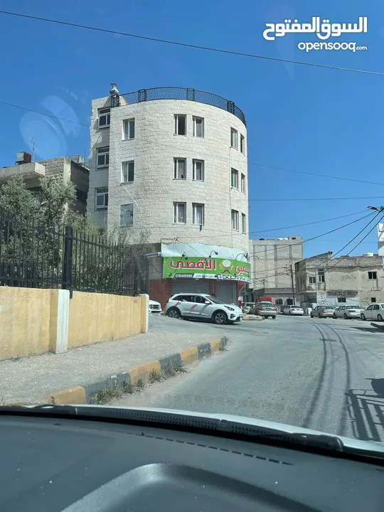 عمارة تجارية استثمارية للبيع بدخل سنوي ممتاز جدا لعدم التفرغ ، من المالك مباشرة