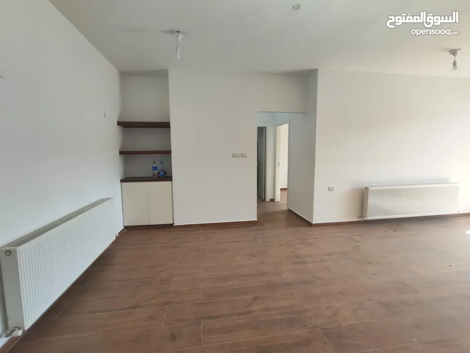 شقة قيد الفرش للإيجار – عين منجد  إسكان المهندسين