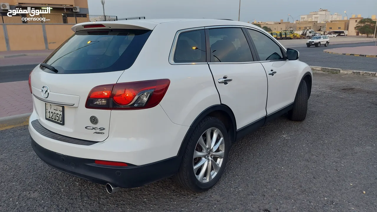 Mazda CX9 2014بحالة الوكالة