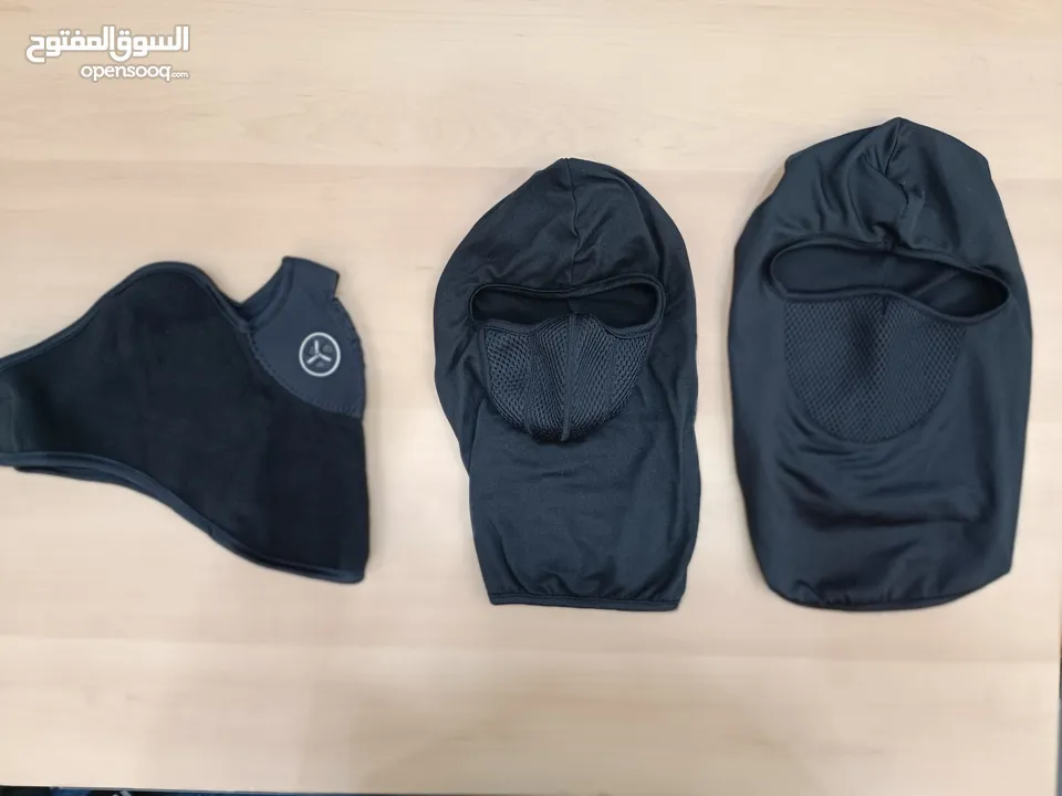خوذت LS2   حجم XL  الون كاتم  جديده مع مستلزمات 3 اقنعه للوجه مع ستاند للكمره وجوال. وعلاقه للخوذه