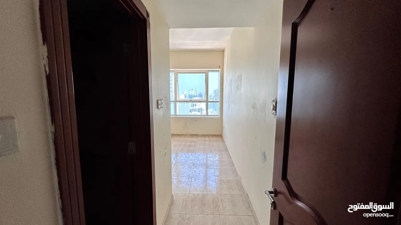 Apartments_for_annual_rent_in_Sharjah area Al Khan One rooms and one hall,