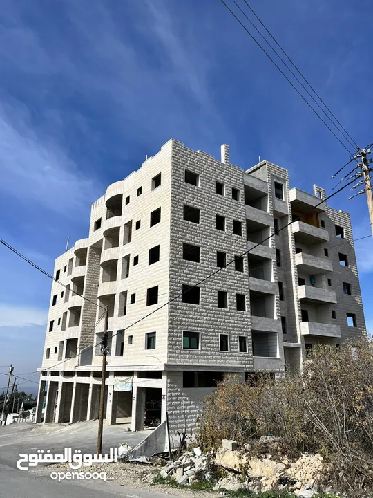 عمارة الياسمين بيت امر بالقرب من بوابة صوريف