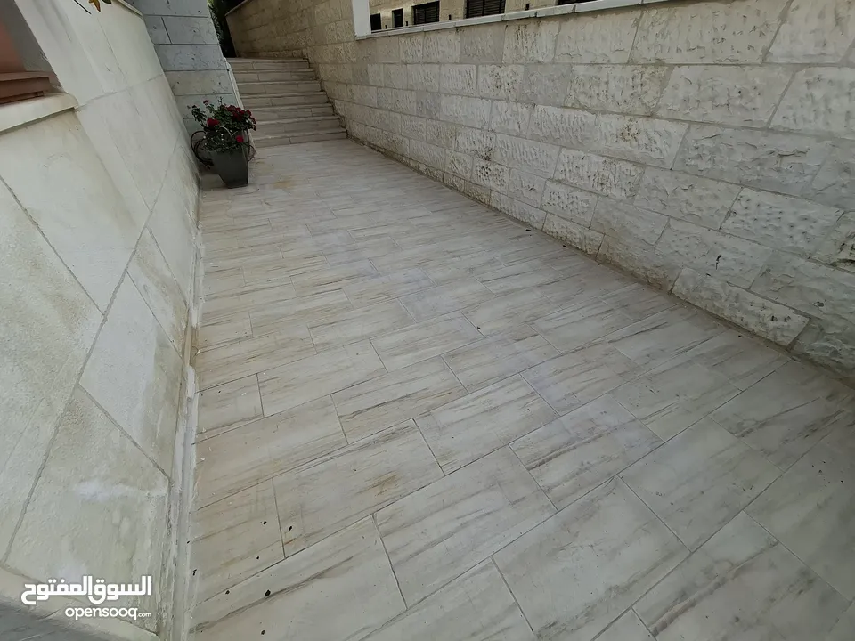 شقة مفروشة للبيع  ( Property ID : 40812 )