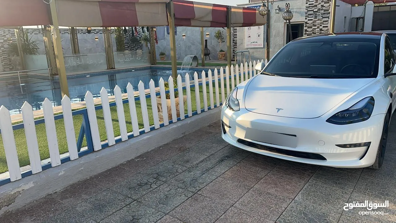 تسلا موديل 3 لون أبيض لؤلؤي 2022 Tesla model 3 . 2022