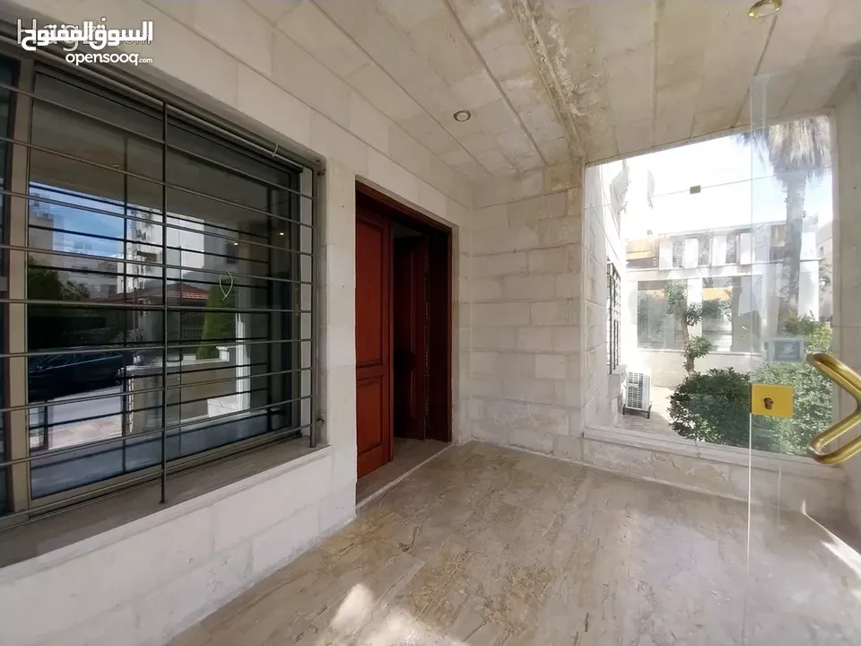 شقة للايجار في دير غبار  ( Property 36654 ) سنوي فقط