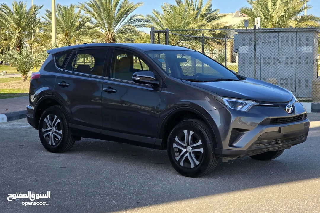 TOYOTA RAV4 4WD 2018