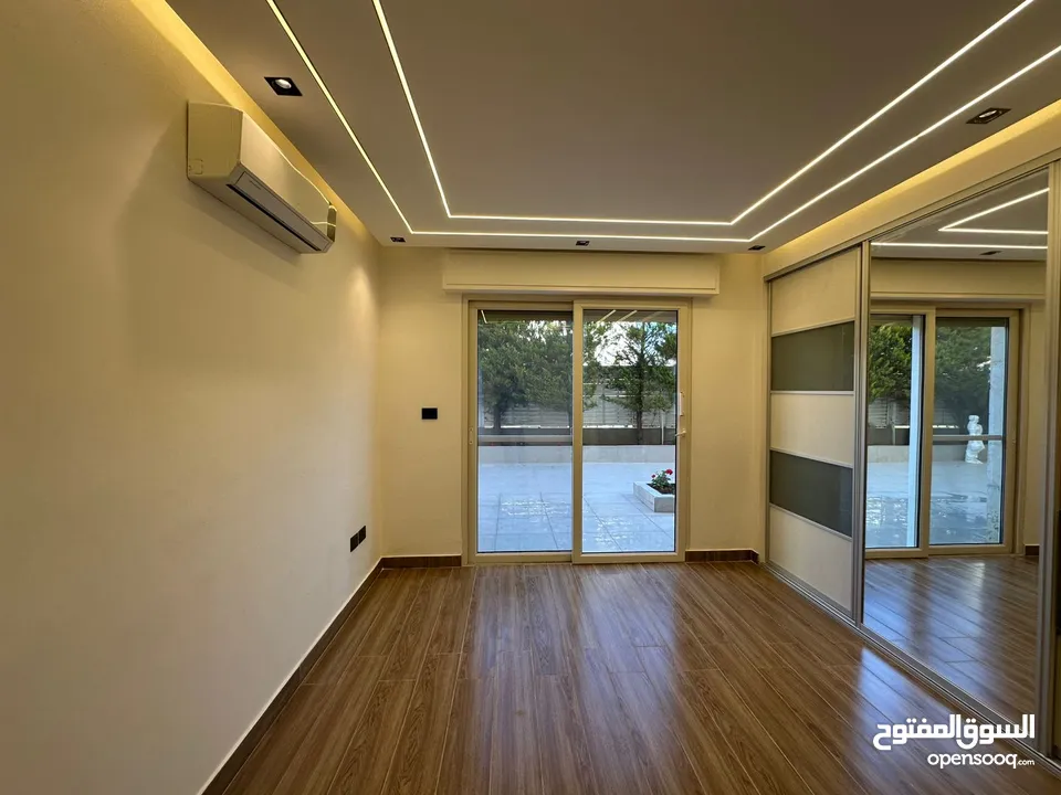 شقة شبه مفروشة في منطقة عبدون ( Property 40234 )-174856710