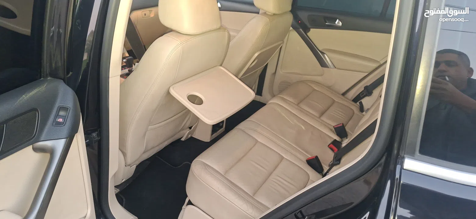 جيب تيجوان موديل 2010-اتومتيك-ماتور 2000تربوا -بنزين فل فل اضافات مع فتحة سقف بنوراما-فحص شركة ونخب