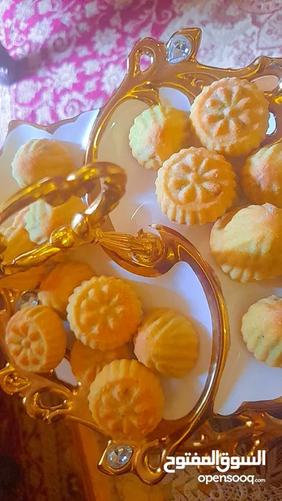 معمولاتي بنقشاتي