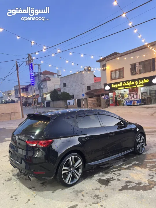 سيات ليون 2016 (أوتمات) / مميزة وبحالة الشركة وبسعر مميز عالكاش فقط