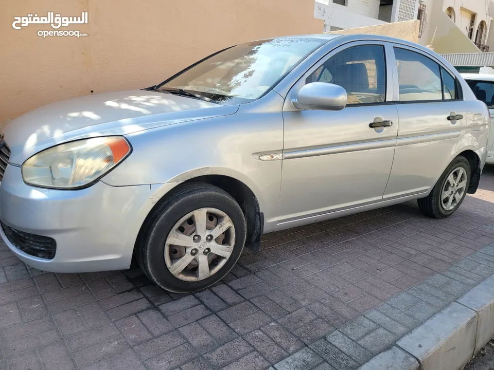 HYUNDAI ACCENT 2011