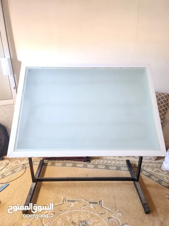 مرسم هندسي بحالة ممتازة ( مرسم شف ) حجم A0 يصلح لطلاب التخصصات الهندسية والتصميم الداخلي والجرافيك