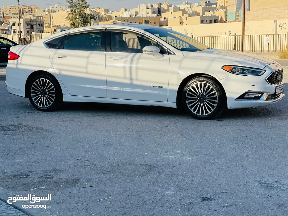 فورد فيوجن للبيع
