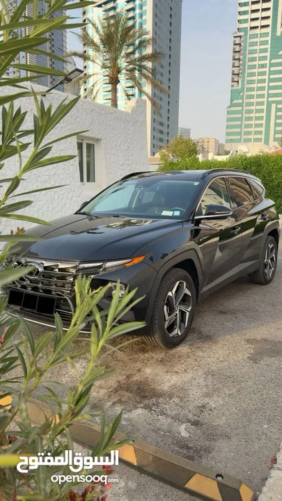 Hyundai Tucson Limited Full Options - All-Wheel Drive (اعلى فئة)