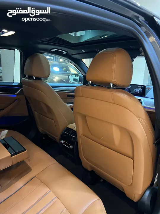 BMW 530e 2019 وارد الشركه مالك اول فحص كامل فل كامل اعلى تصنيف
