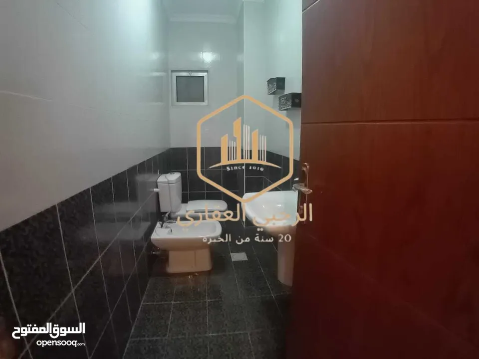 شقة / للايجار /  فارغة / 4نوم / خلدا