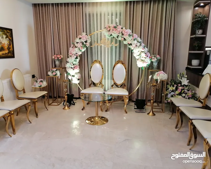 كوشات فاخرة للإيجار للأعراس والخطوبة (عمان)