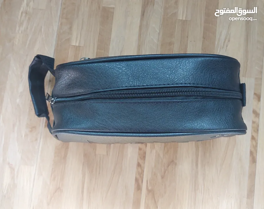 شنطة يد او شنطة كتف
