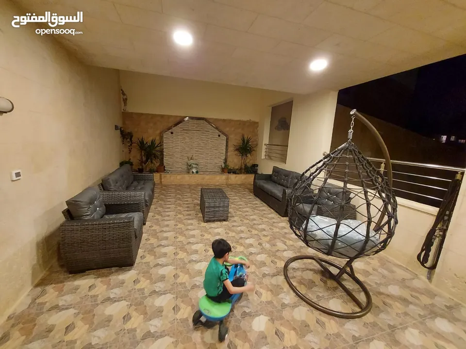 طقم رتان طقم ترس خارجي طقم كنب طقم خيزران طقم رتان بلاستك عضم خمس مقاعد+طاولة وسط