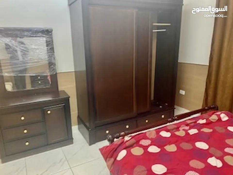 شقة مفروشة (غرفة وصالة) للايجار ضاحية الرشيد- خلف الجامعة الاردنية وبالقرب من التعليم العالي