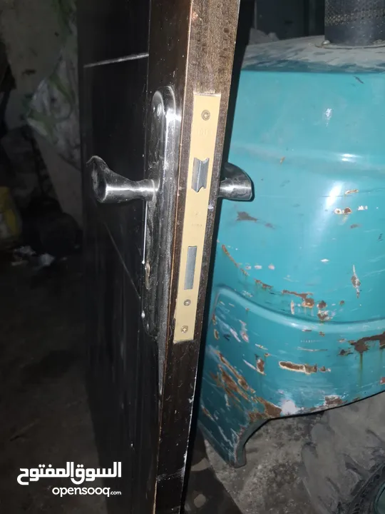 ابواب غرف النوم مع الحلق و الإطار