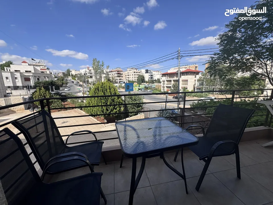 Elite 2 bedroom apartment in abdoun,  شقه فاخرة مفروشه عبدون  بجانب السفارة الأمريكية ، موقع مميز