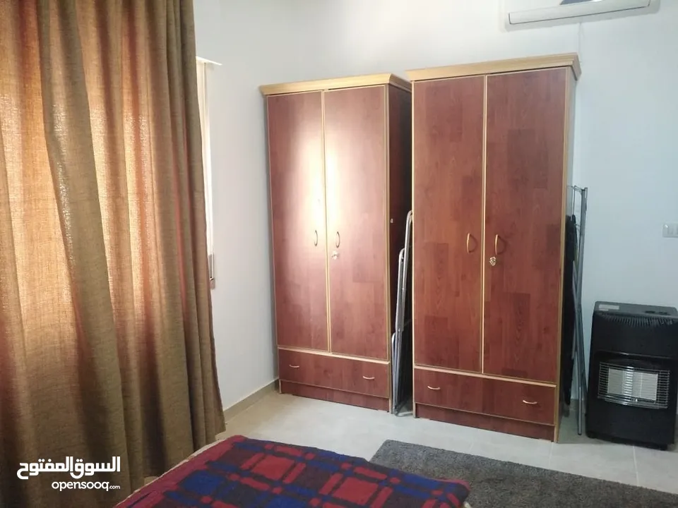 ستوديو مفروش مقابل البوابة الشمالية للإيجار للطلاب أو الطالبات