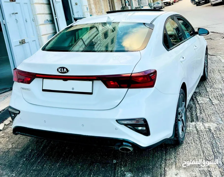 2020 كيا سيراتو فلل إضافات بسعر لقططة ترخيص وتامين لمدة سنة