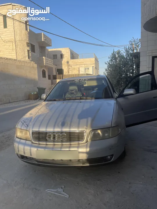 اودي a4 موديل 2000