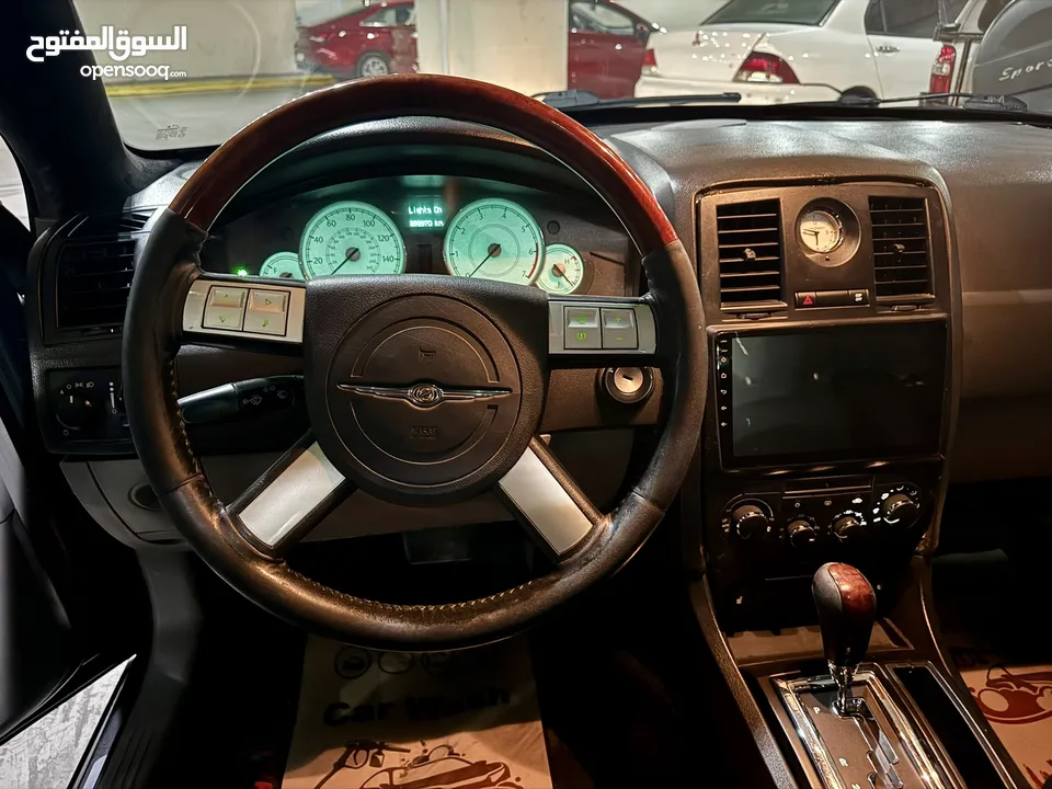 كرايزلر 300C HEMI فل اوبشن موديل 2006 بحالة الوكالة!!!