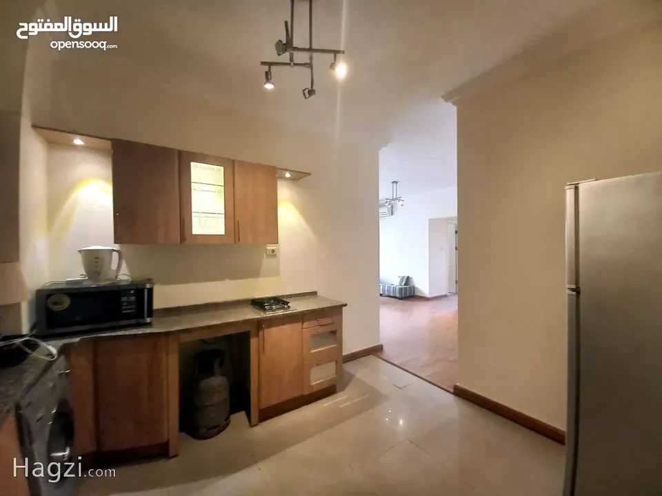 شقة مفروشة للإيجار 65م2 ( Property 18454 )