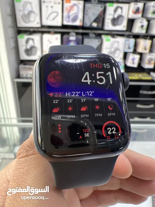 Used Apple Watch Series 6 (40mm) ساعة ايفون الاصلية اصدار السادس (قياس40مم)  مستعملة بطارية 97٪؜ ///
