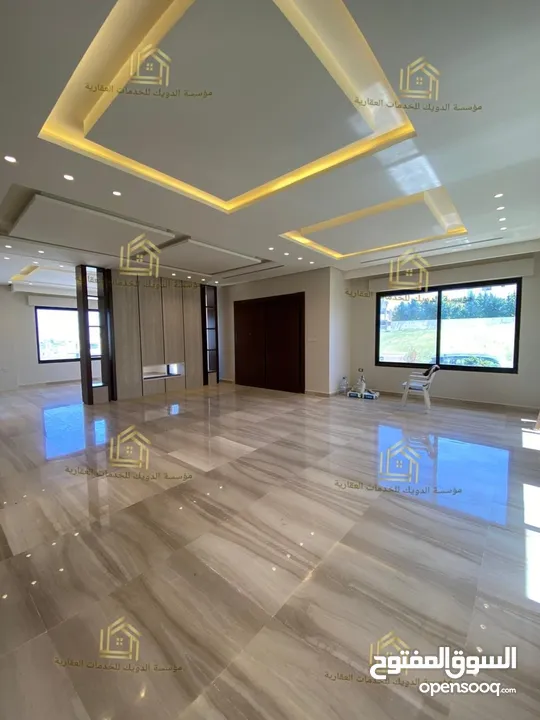 شقة فاخرة جديدة لم تسكن بتصميم عصري