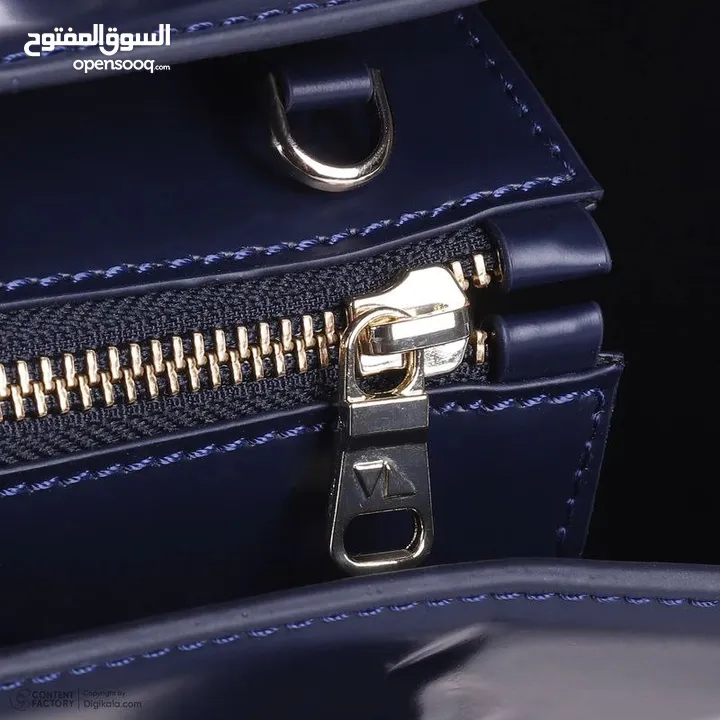 Women's natural leather bag / حقيبة نسائية من الجلد الطبيعي