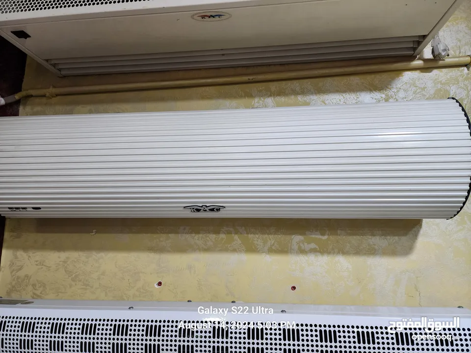 ستائر هوائيه/ رداد/air curtains بأشكال وسرعات مختلفه وانواع بسرعه هواء قويه وأخرى هادئه فعلا و...