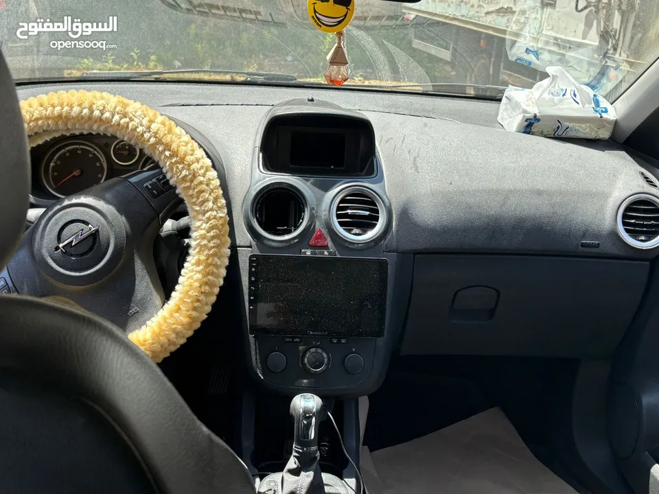 اوبل كورسا 2012