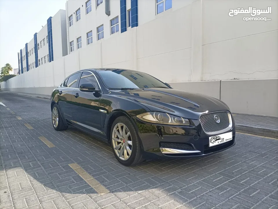 Jaguar XF 2012