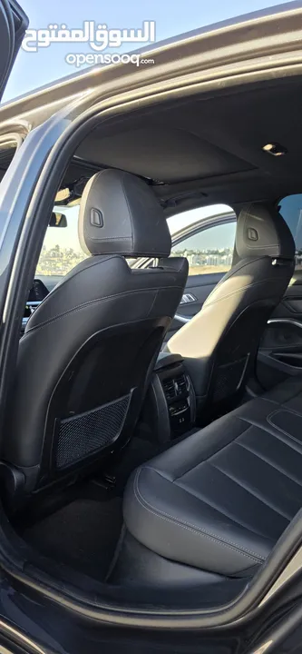 BMW G20 2022  BMW 330e فحص كامل _  فل كامل _ جمرك جديد _ ترخيص سنة كاملة _ ولا اي ملاحظة نهائيا