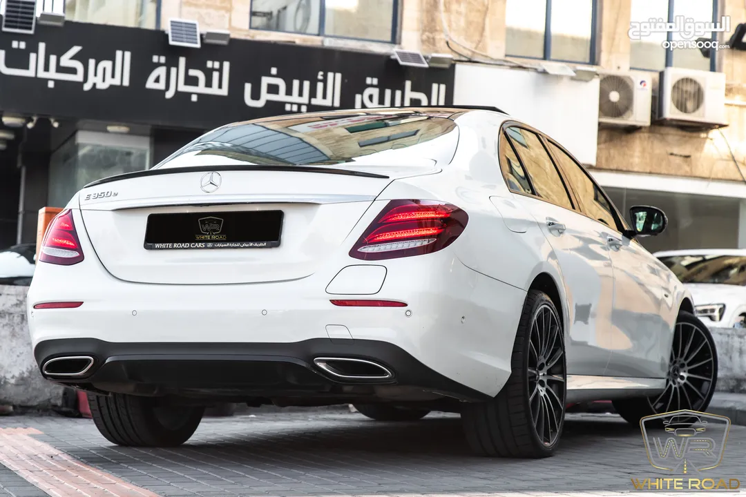 Mercedes E350e Plug in hybrid Amg kit Night Package 2018   السيارة وارد الشركة و قطعت مسافة 50,000