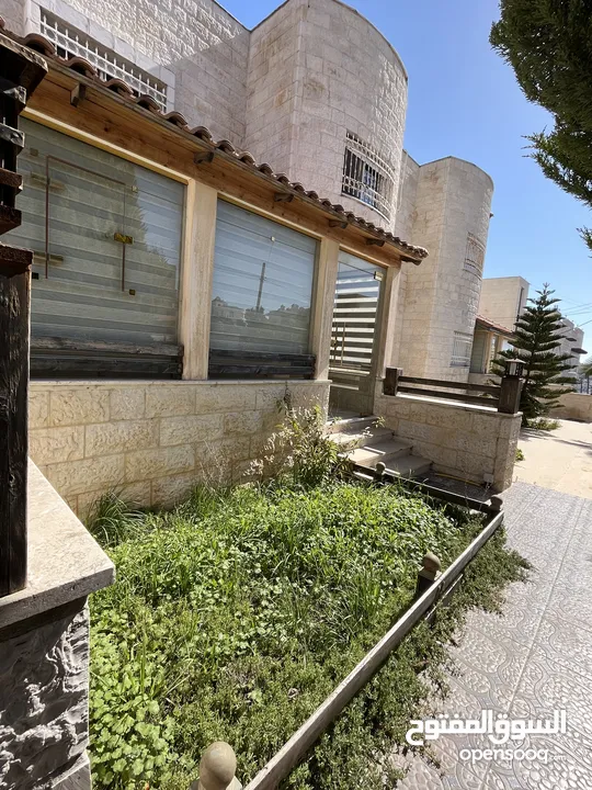 Shared Villa For Rent - فيلا مشتركة للايجار للموظفين