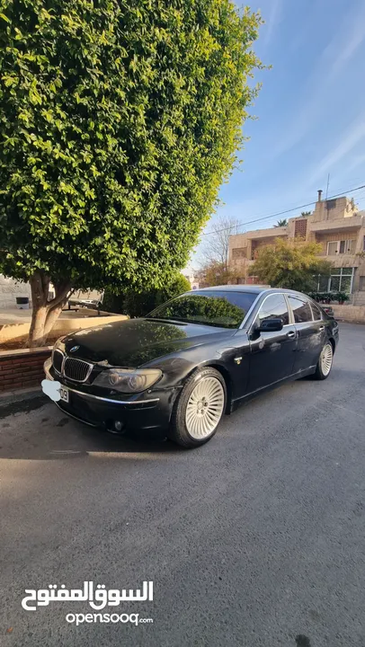 مطلوب جنط شمسي مقاس 19 عريض خلفي خاص لل bmw