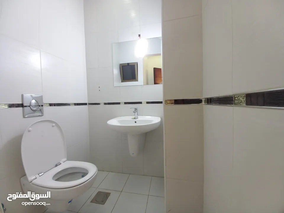 Unfurnished Apartment For Rent In Abdoun  ( Property 36246 )-174805024