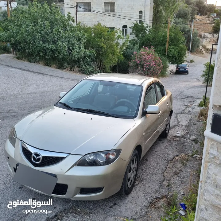 مازدا زووم 3  للبيع