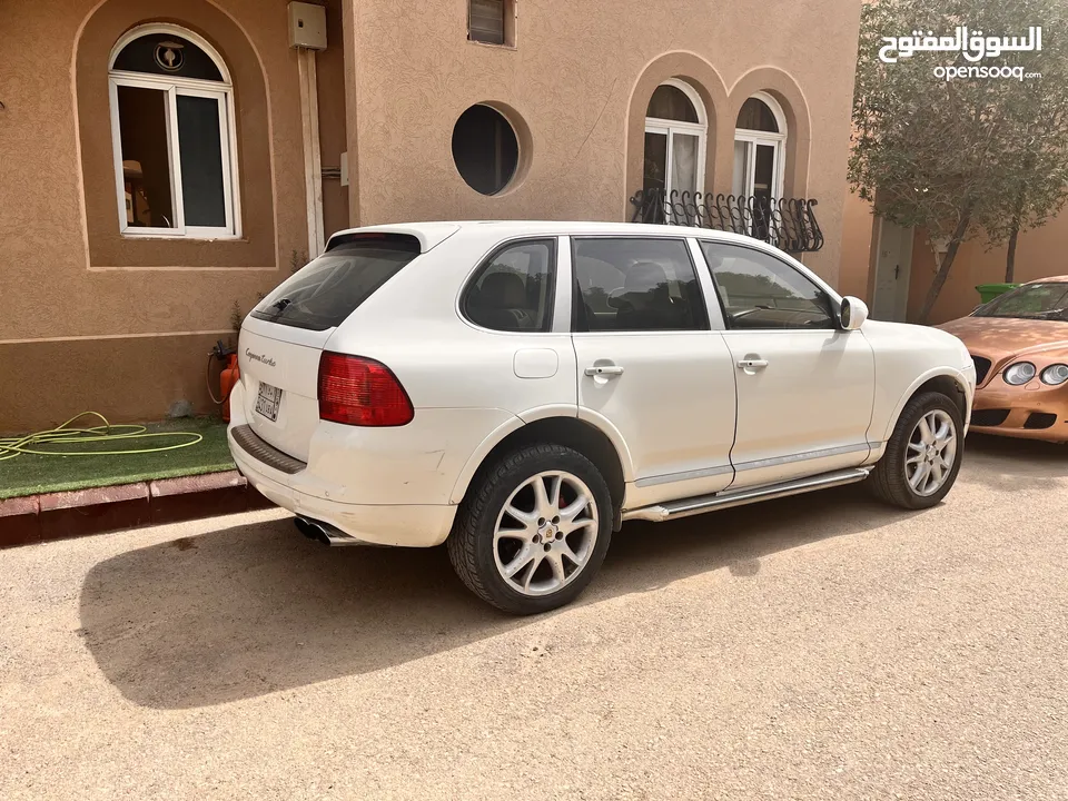 PORSCHE CAYENNE Turbo 2005, 161,000KM, SAR 32,000, immaculate condition, very well maintained withou