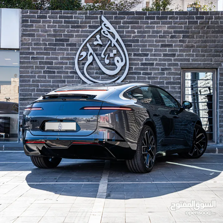 أفاتار 12 كهربائية بالكامل موديل 2024