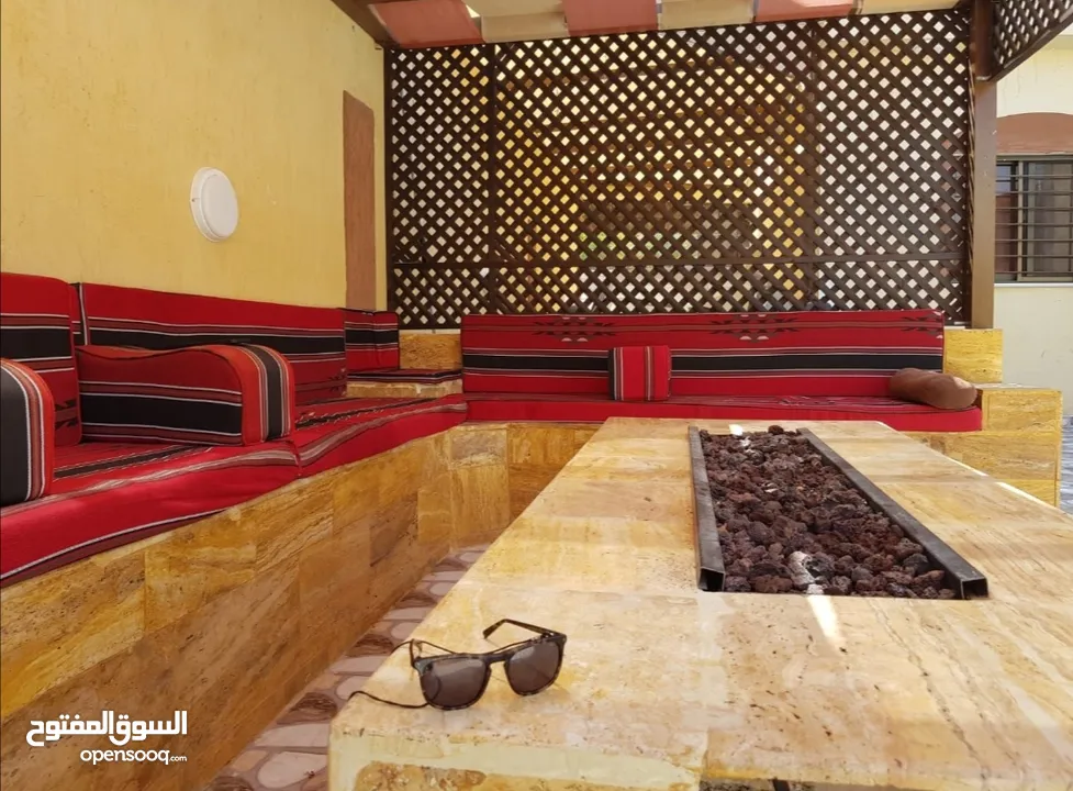 شاليه في منطقه الاغوار الجنوبية، للبيع او البدل، استعمال شخصي قابل للبدل على عقار بنفس القيمه