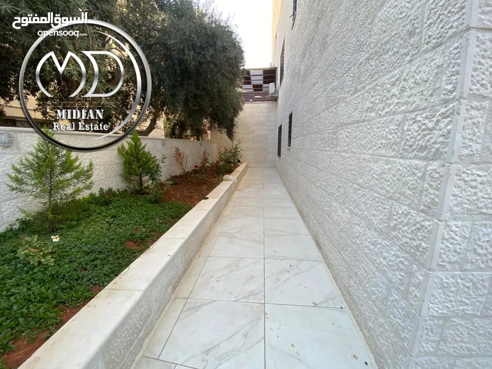 شقق ارضية و أخير مع روف جديدة للبيع ضاحية الامير راشد مساحات 175م  & 200م مع تراسات بسعر مميز جداً