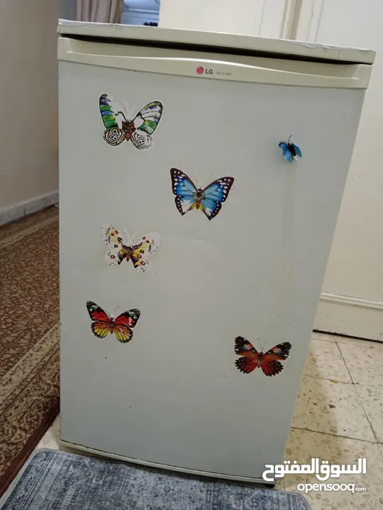 ثلاجة LG مكتبية بحالة ممتازة