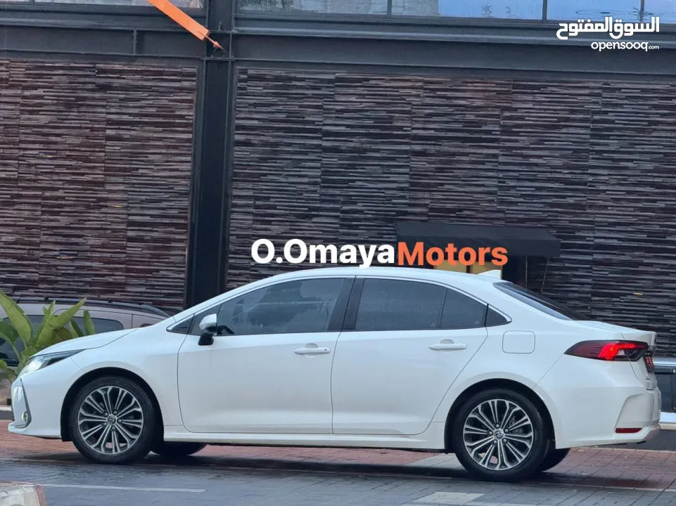Toyota Corolla Hybrid 2023   ، السيارة الأكثر مبيعًا واعتمادًا في العالم 170 حصان  عداد قليل